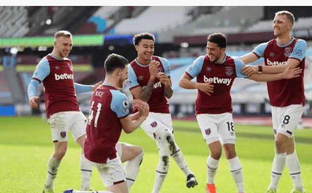 NBA战报：马克西35分，埃奇库姆绝杀，76人99-98险胜勇士