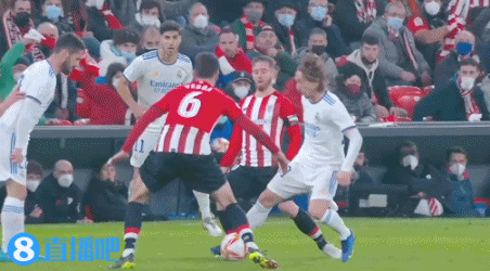 范戴克回应萨拉赫道歉问题，称属内部事宜需俱乐部处理