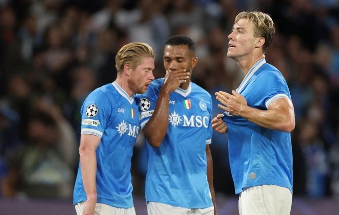 格纳布里：很高兴能拿下比赛，但最让人激动的是阿方索的回归